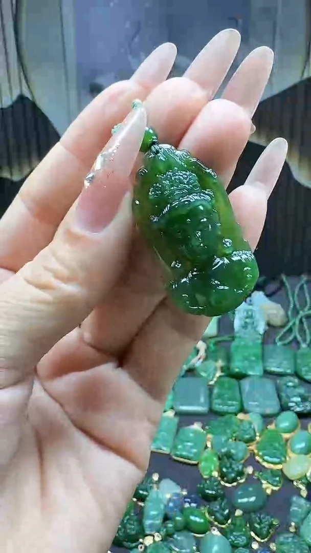 【闪购商品】和田玉挂件未镶嵌1