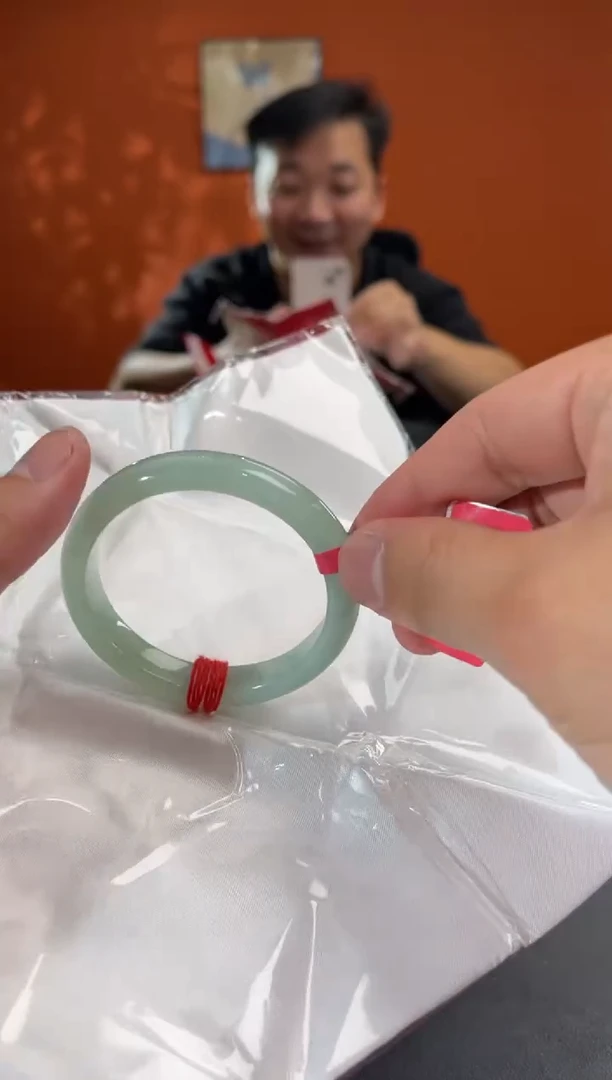 未镶嵌手镯翡翠10 4950