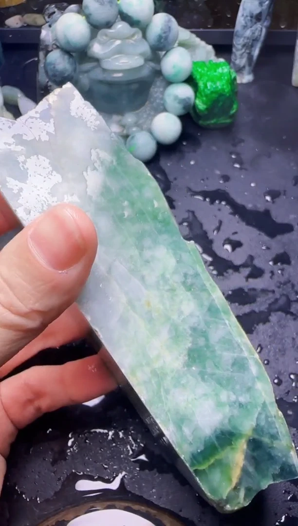 颈饰未镶嵌翡翠平*王103