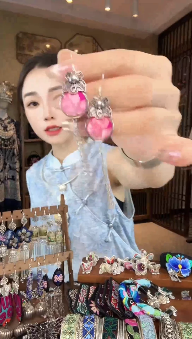 刺绣非遗刺绣民族风饰品