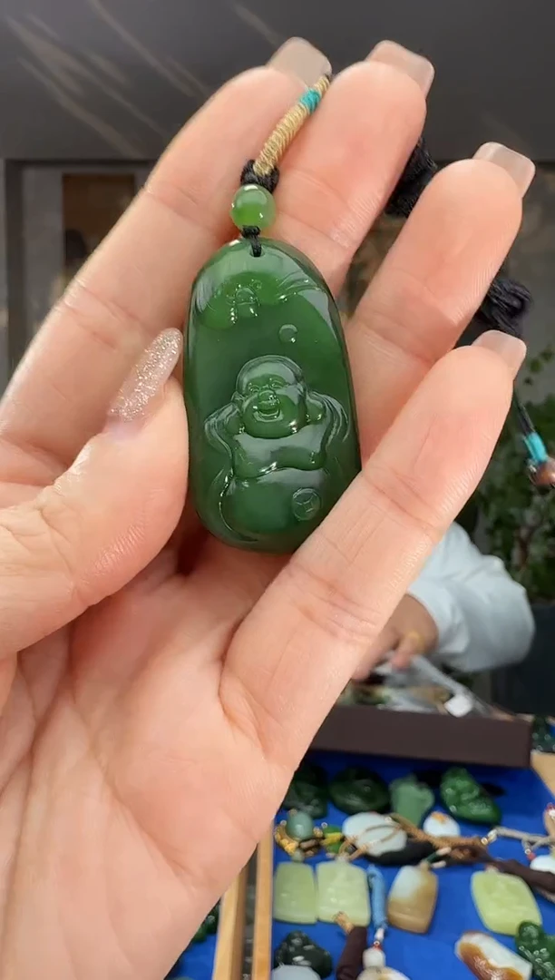 颈饰未镶嵌和田玉拍一发一