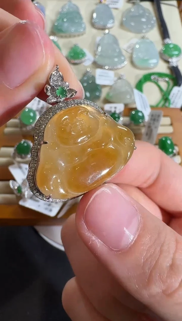 【闪购商品】翡翠吊坠(不含链)18K金镶嵌【源头工厂】钻石镶嵌