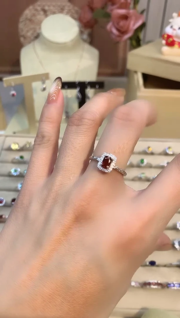 银S925镶嵌戒指石榴石石榴石