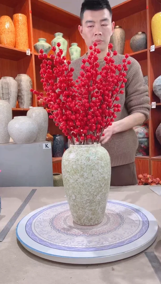 【闪购商品】瓶精品陶瓷花瓶 无花 春意盎然中号