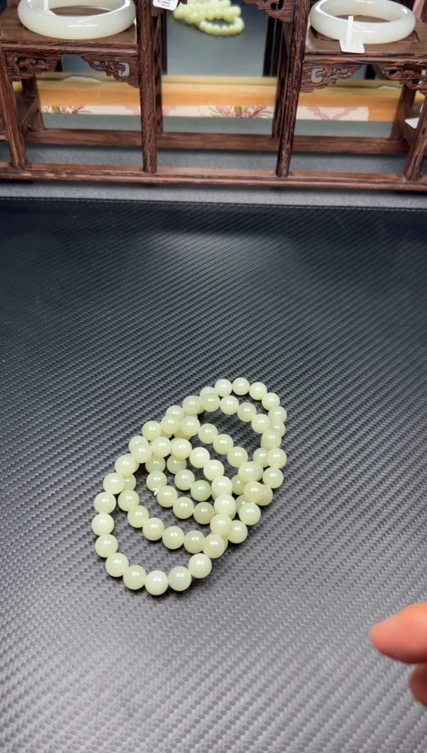 未镶嵌手串和田玉且末微色差迪克兰二细卡10多样性发货拍一发一m