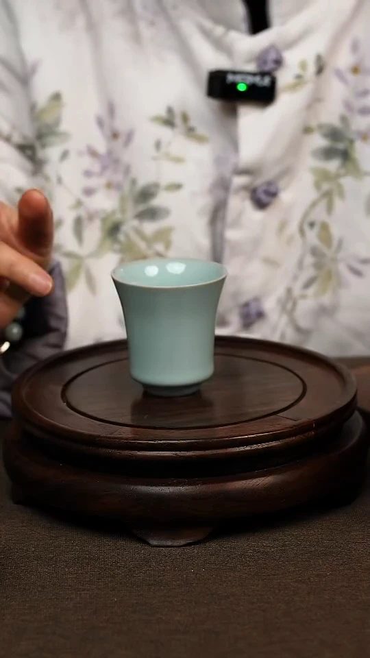 瓷片天青色闻香杯70ml微瑕不带礼盒