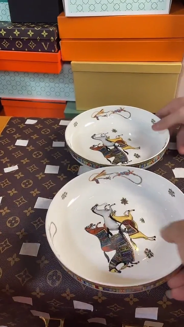 杯鸿辉家品牌瓷器，京东包邮！
