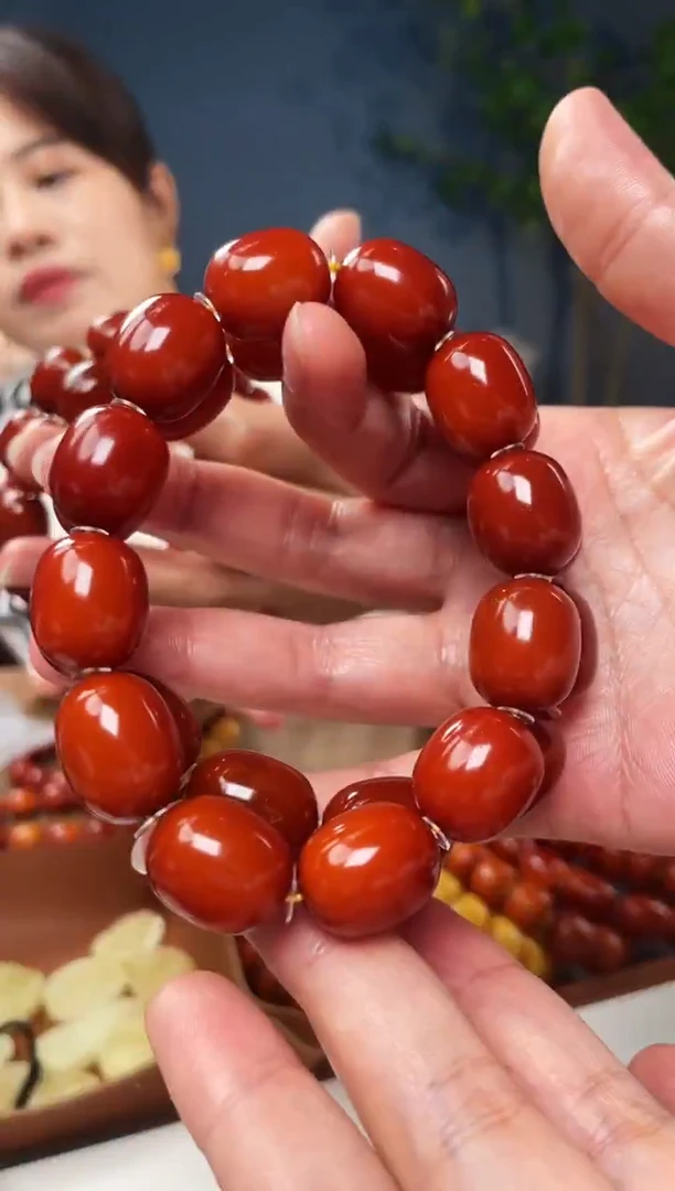 蜜蜡未镶嵌珠宝奇石多样性发货发其一假一赔四