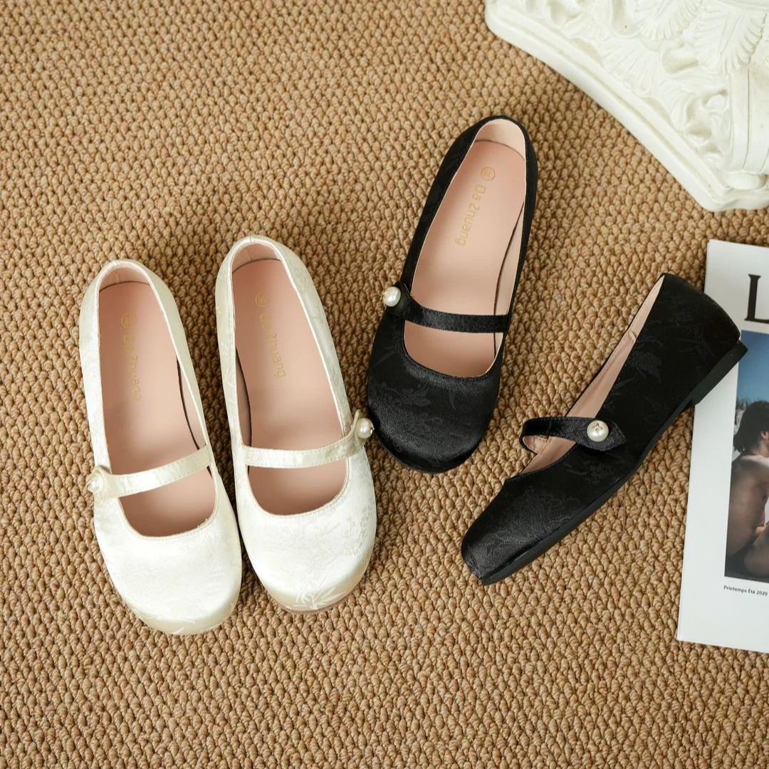 李大壮加肥加宽- 珠光缎面玛丽珍一字带魔术贴平底单鞋（38-42）