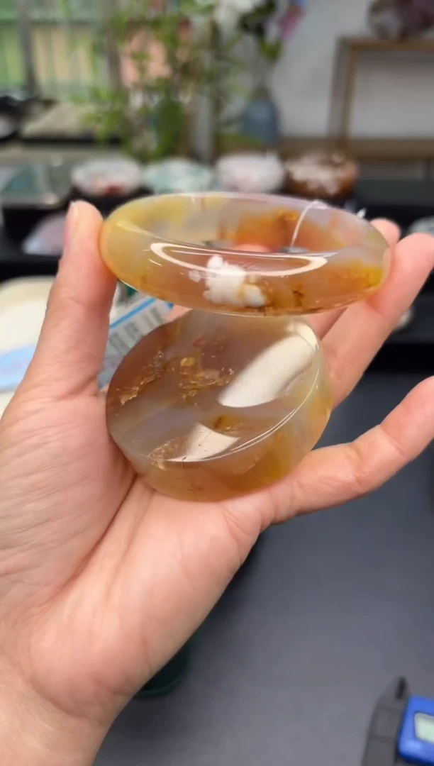 【闪购商品】石英质玉手镯未镶嵌A1272(60圈赠送镯心)