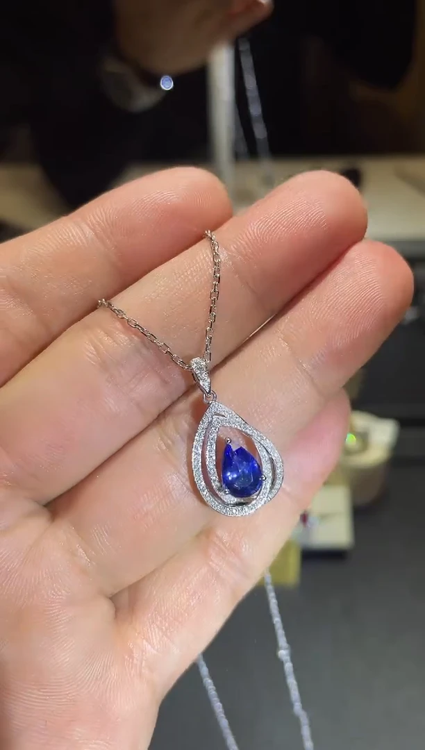 颈饰蓝宝石18K金镶嵌1.44ct