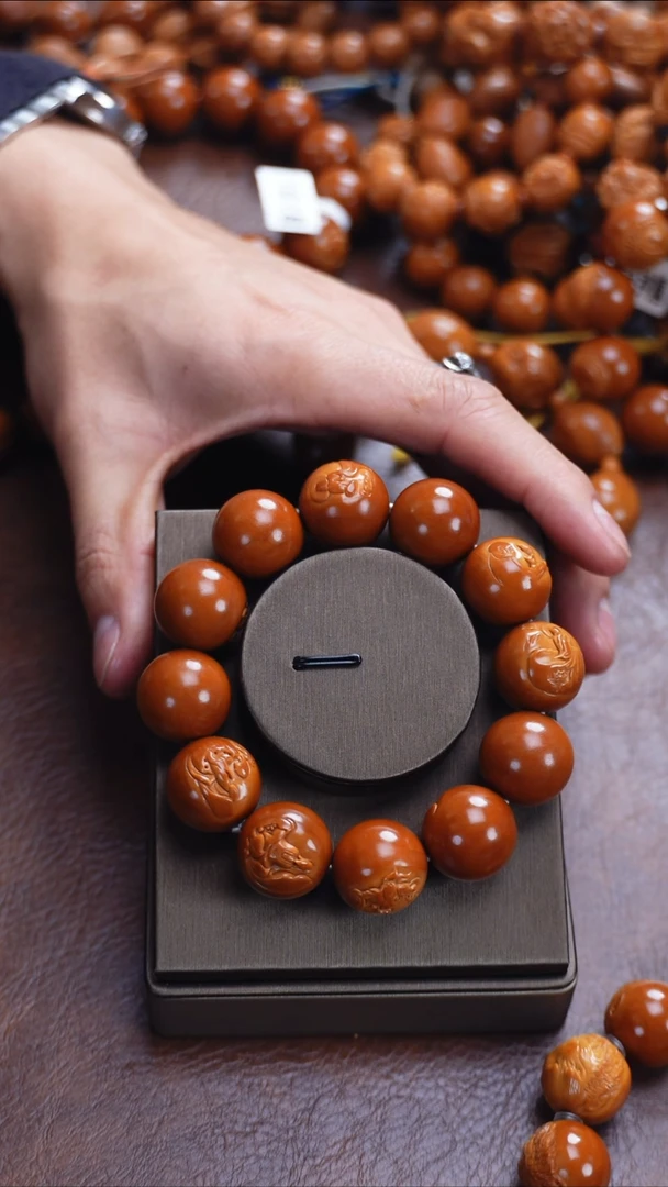 手串橄榄核人**醒苏工橄榄核