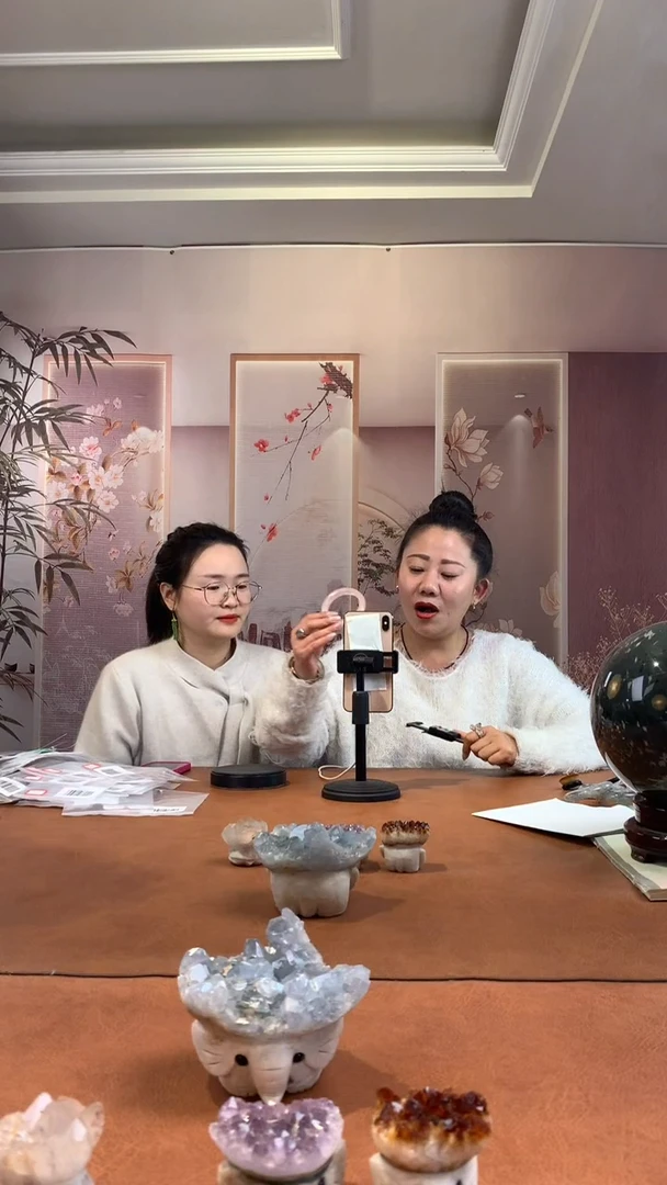 【闪购商品】水晶手镯未镶嵌粉水晶手镯