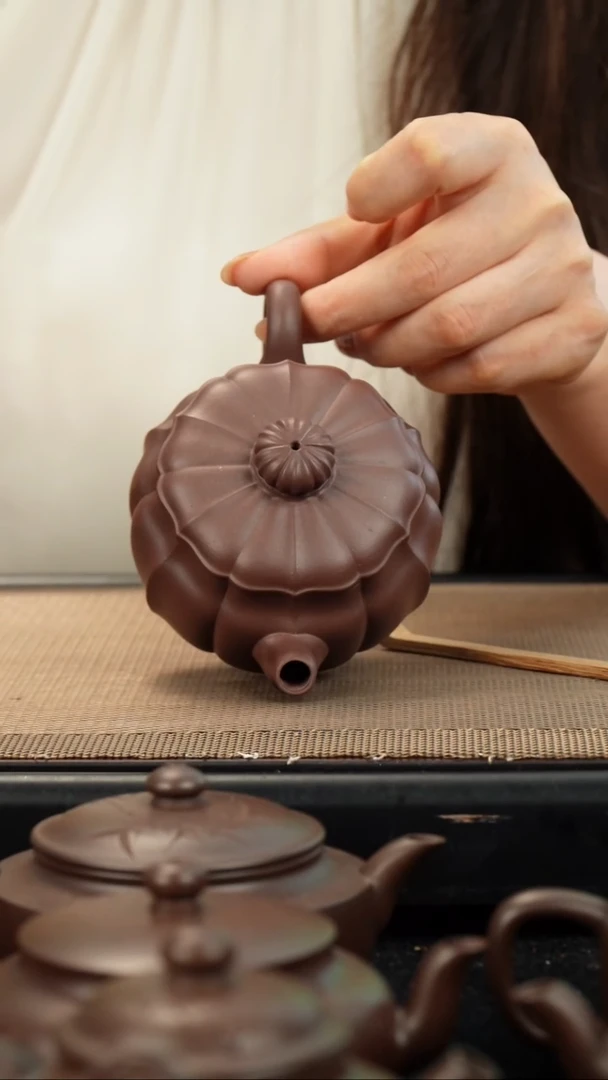茶壶紫砂底槽清筋纹和韵200