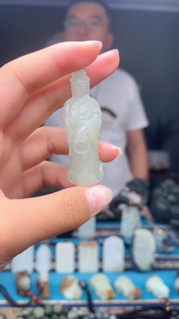 未镶嵌和田玉挂件1