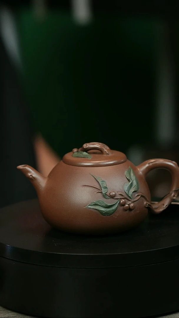 茶壶紫砂彬***贝H1975周卓琴彩绘贴叶树圆
