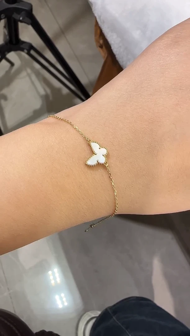 18K金镶嵌贝壳（贝母）手链k黄