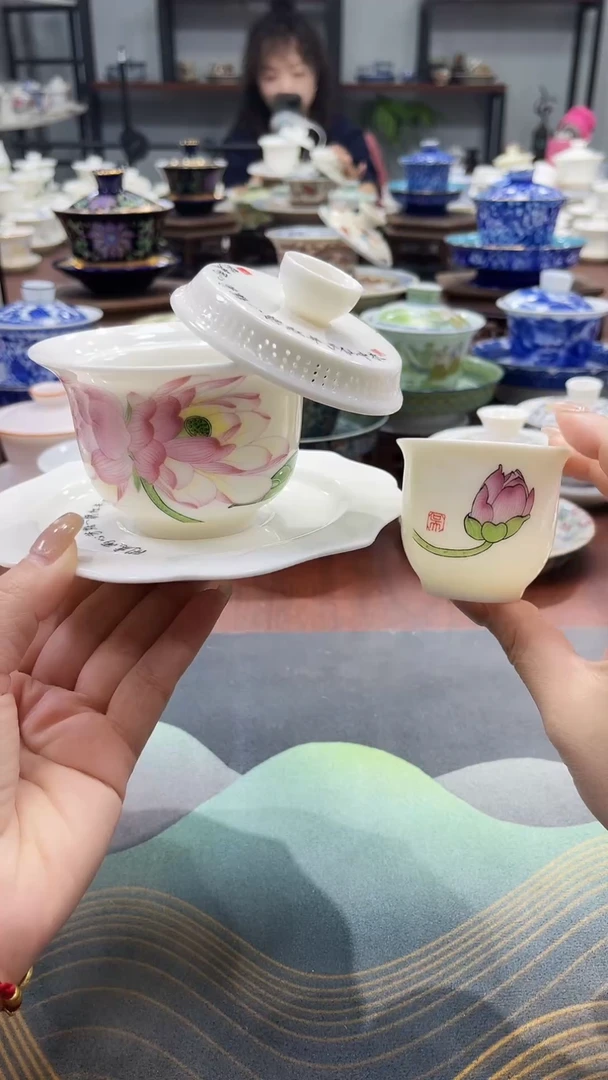 【闪购商品】360度出水荷花悬停盖碗+1杯