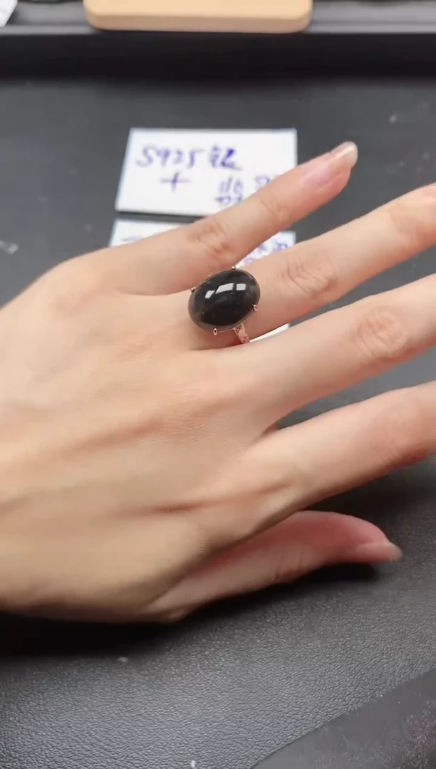 翡翠戒指银S925镶嵌51511