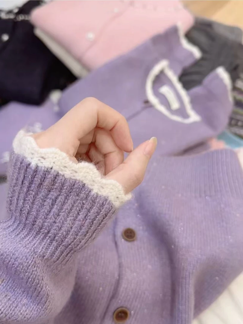 【反季清货】七言家 巨好看！第一件魔芋紫蕾丝领毛衣6@