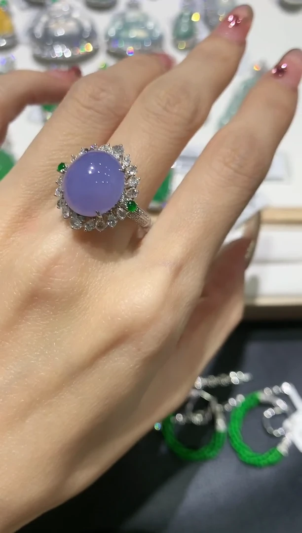 【闪购商品】翡翠吊坠(不含链)18K金镶嵌团购1