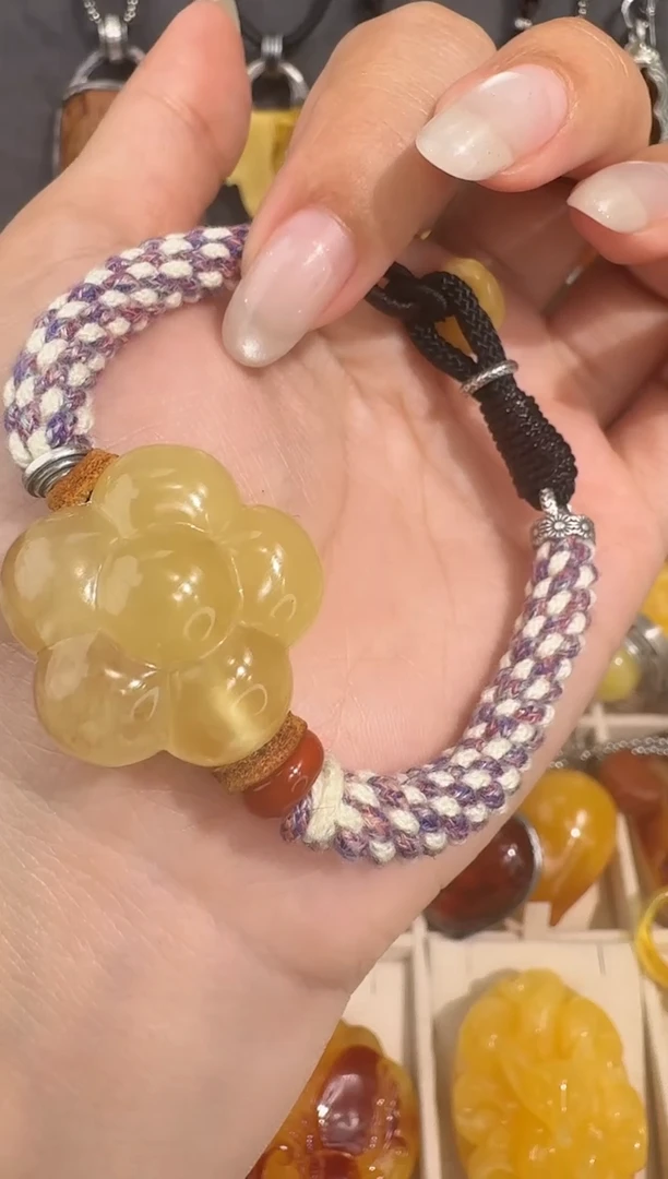 裸石琥珀未镶嵌琥珀