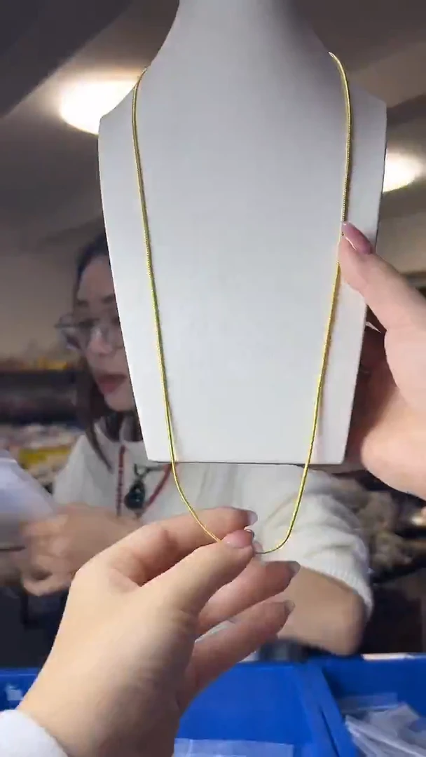 钛钢无钛钢无（多样性发一件）