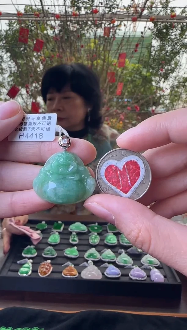 【闪购商品】翡翠颈饰18K金镶嵌H4418佛公