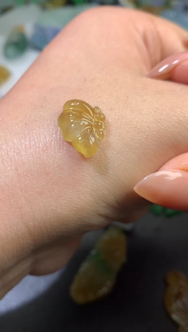 未镶嵌定制翡翠毛货 16*11*3.7