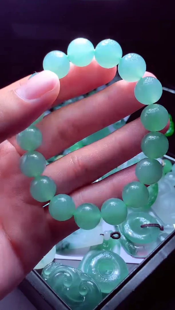 未镶嵌定制翡翠张*#翡翠毛货定制