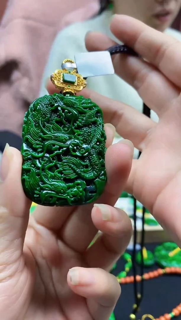 颈饰未镶嵌翡翠翡翠吊坠-65