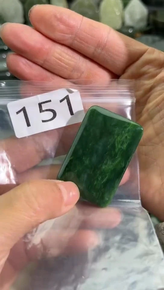 未镶嵌和田玉珠宝半成品牌子