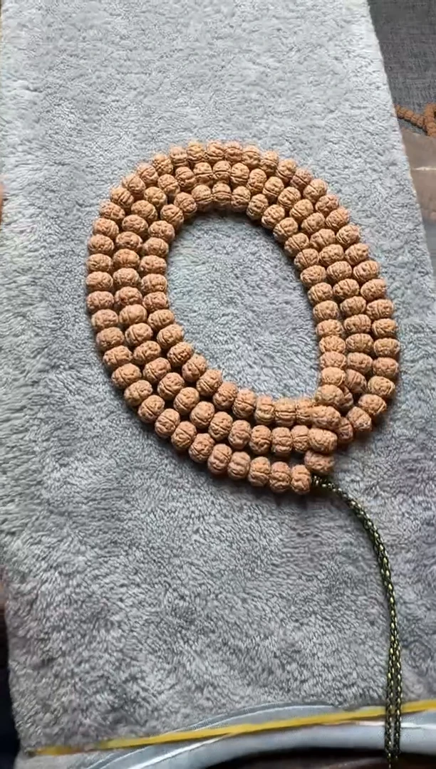 【闪购商品】金刚菩提吊坠精选树王108