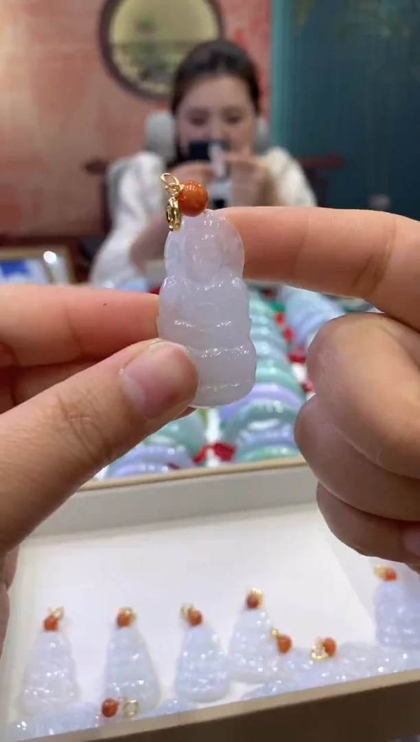 【闪购商品】翡翠吊坠(不含链)未镶嵌0007031/多样性发货