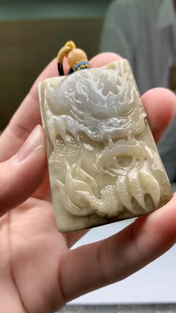 【闪购商品】定制翡翠未镶嵌5028bb-毛货挂件75