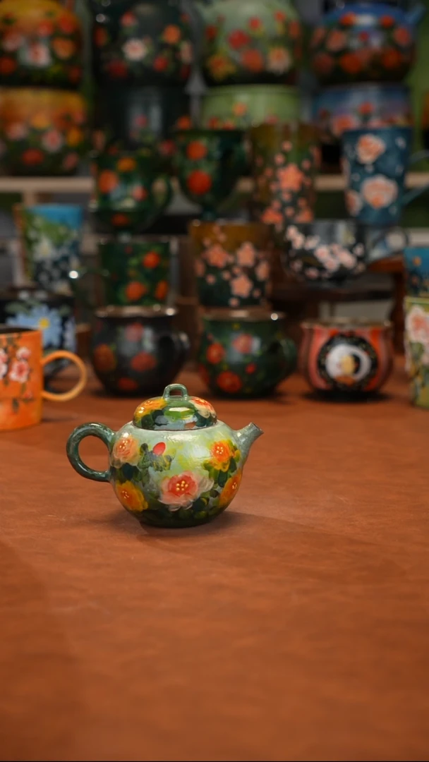 紫砂油画手绘釉下彩