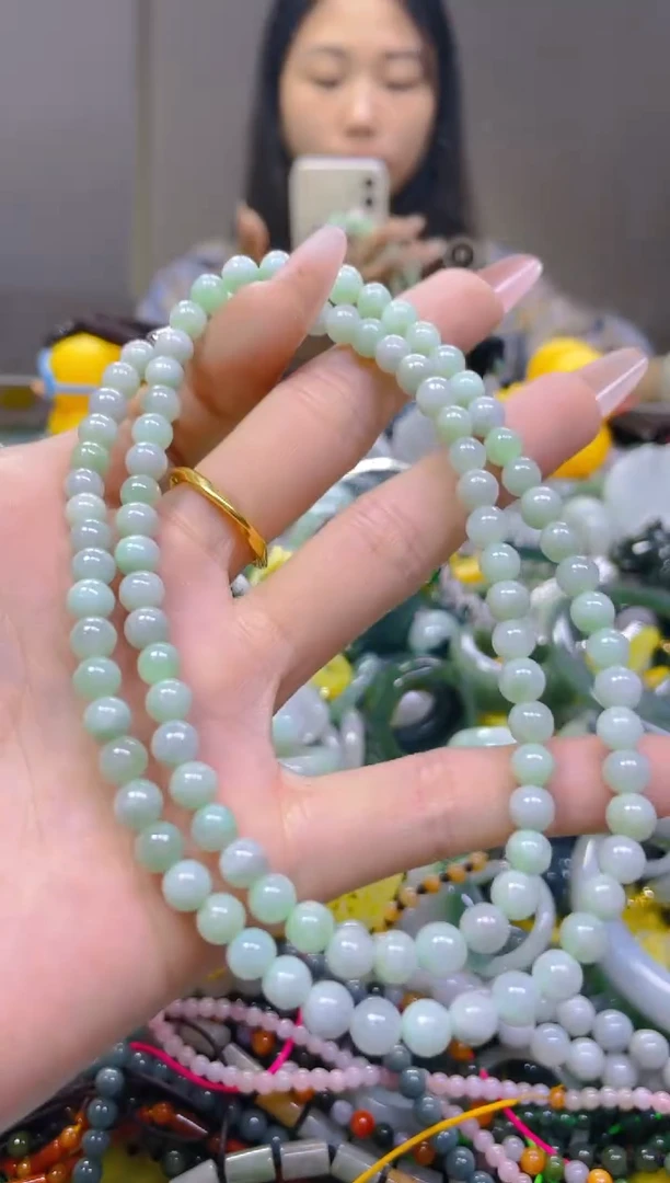 翡翠未镶嵌颈饰5MM/E/翡翠A货一图一物