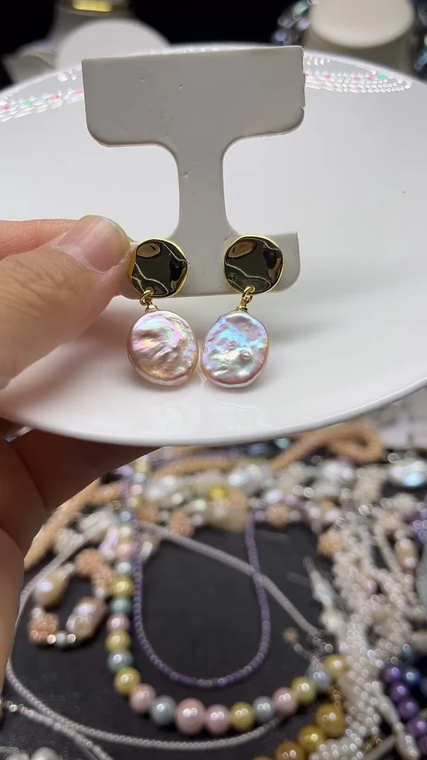 颈饰未镶嵌淡水珍珠多人