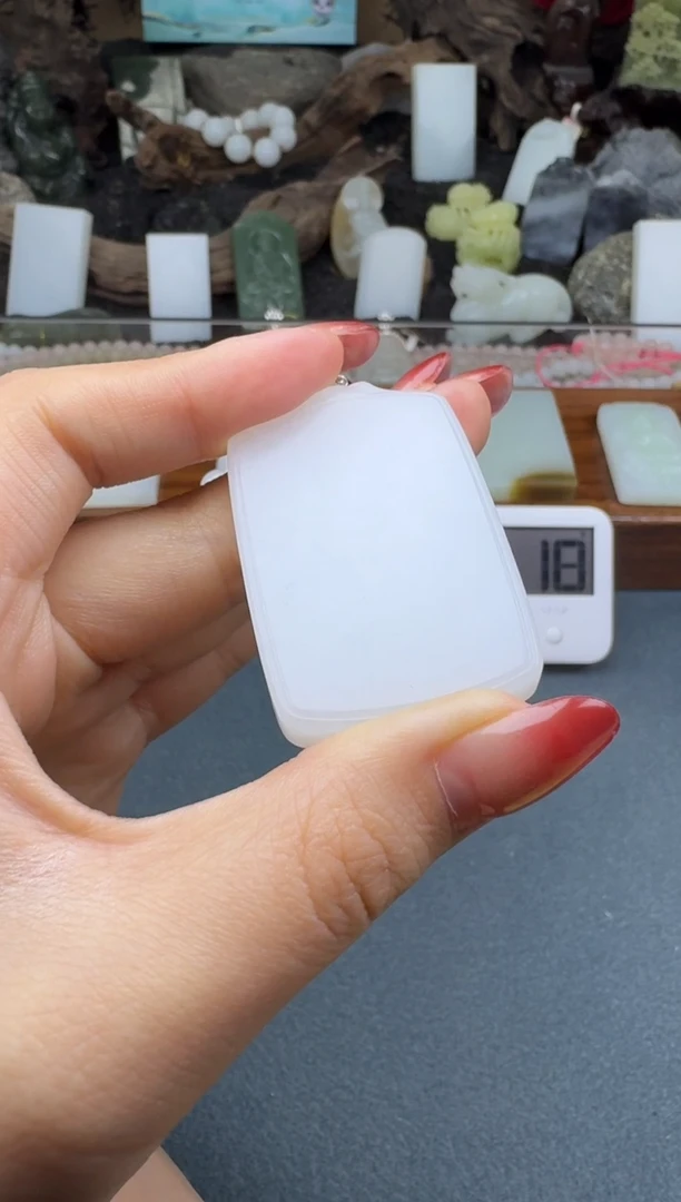 【闪购商品】和田玉颈饰未镶嵌垚垚