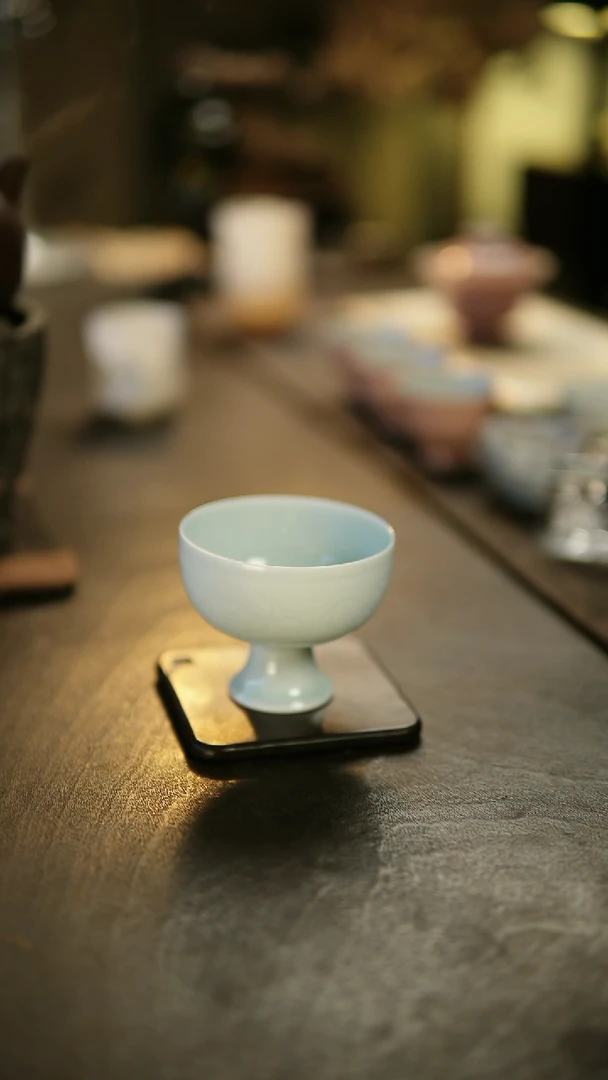 阿眠      陋影暗刻高脚杯