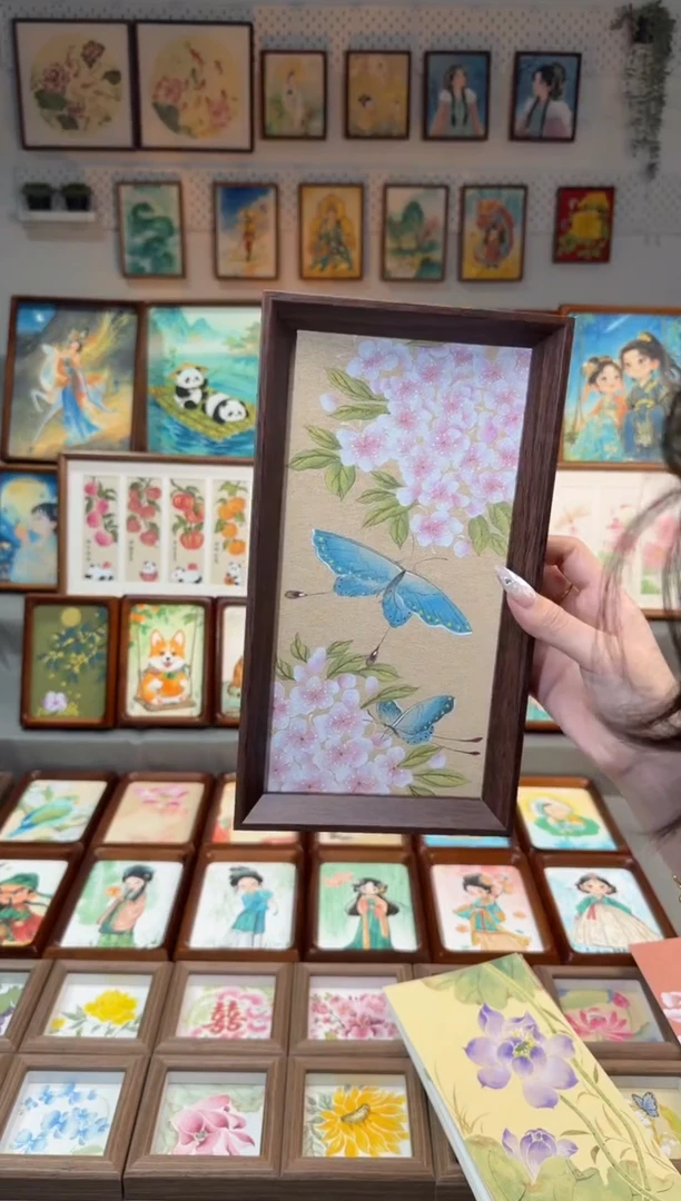 国画绣球花蝴蝶 手绘国画27