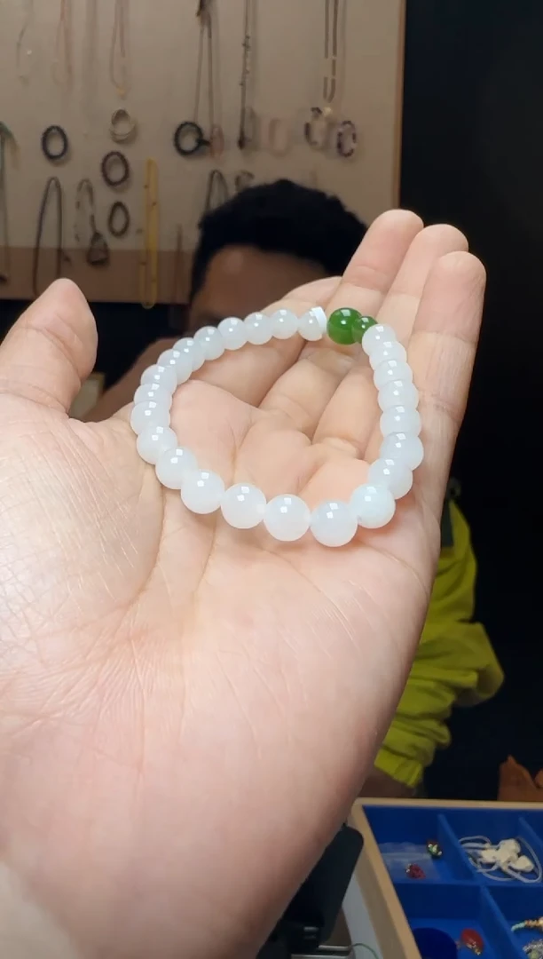 【闪购商品】和田玉手串未镶嵌和田玉白玉圆珠约7mm搭碧玉圆珠两颗S