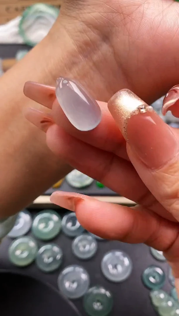 裸石翡翠御*福瓜  469 定向 御龙