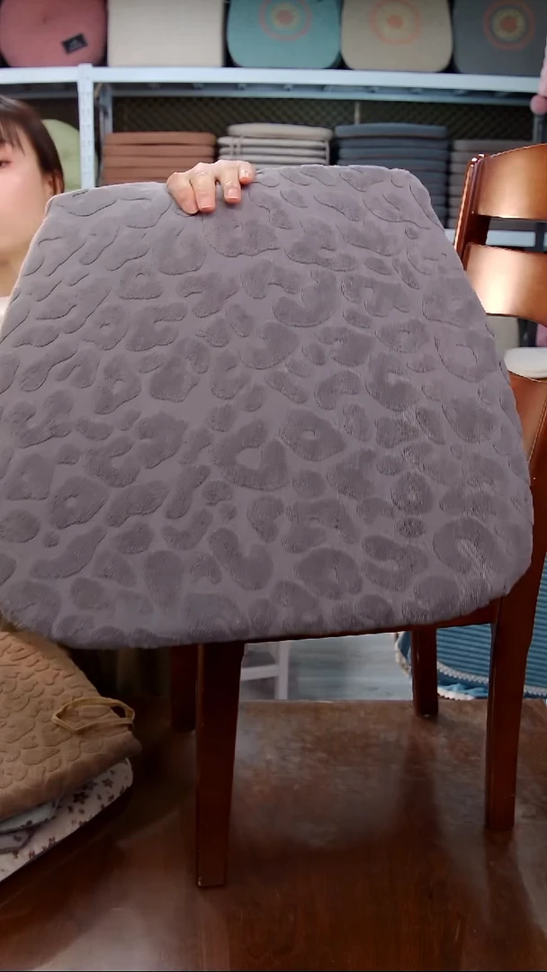 布石头记忆棉：灰色4个