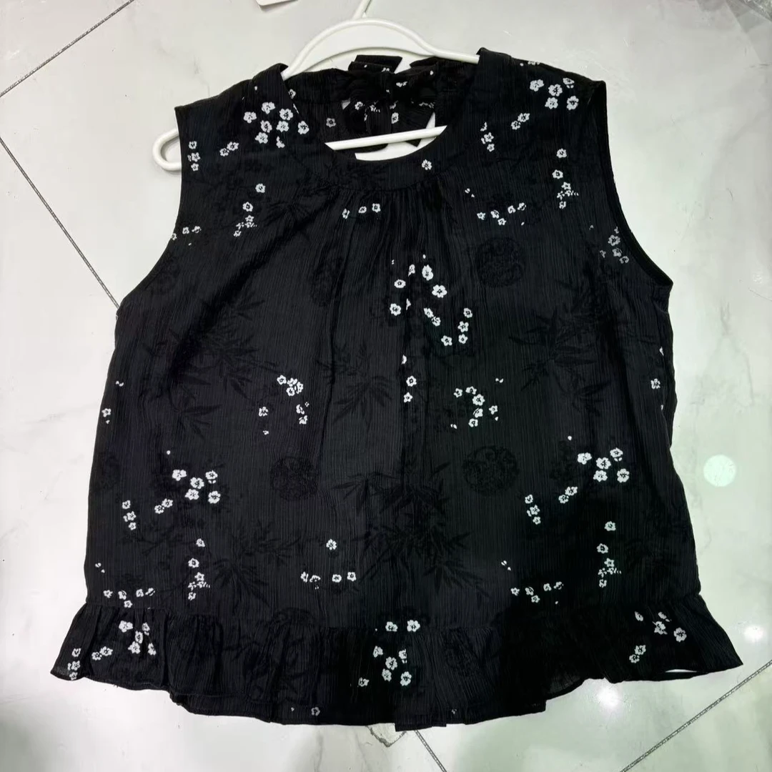 27269夏季不起球宽松型小花花刺绣无袖衬衫