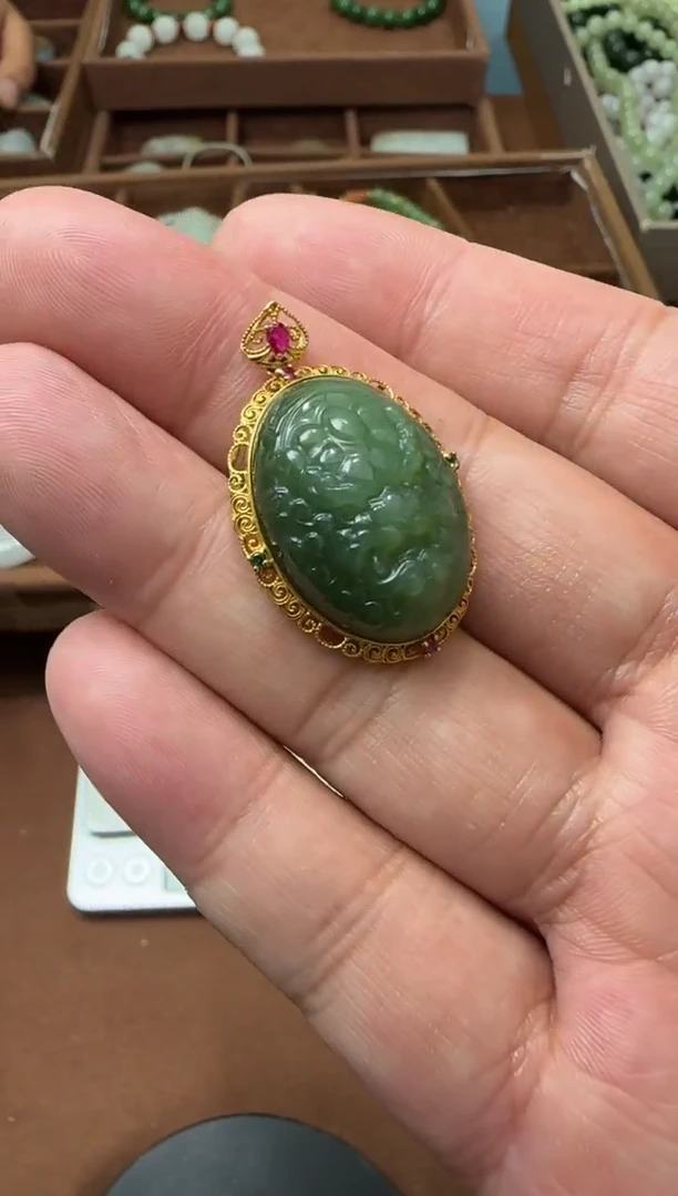 和田玉18K金镶嵌吊坠(不含链)【钰428】46 9033