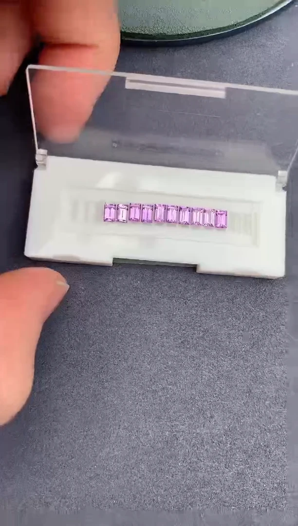 【闪购商品】彩色蓝宝石裸石未镶嵌2ct紫蓝宝套盒