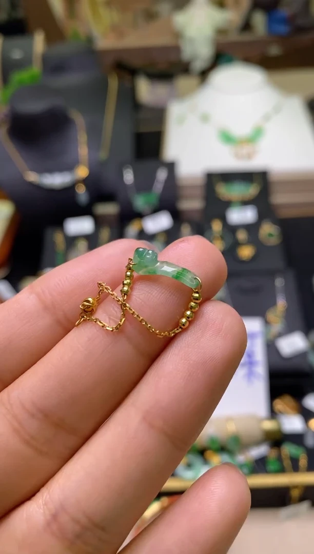 【闪购商品】翡翠颈饰18K金镶嵌净货16147