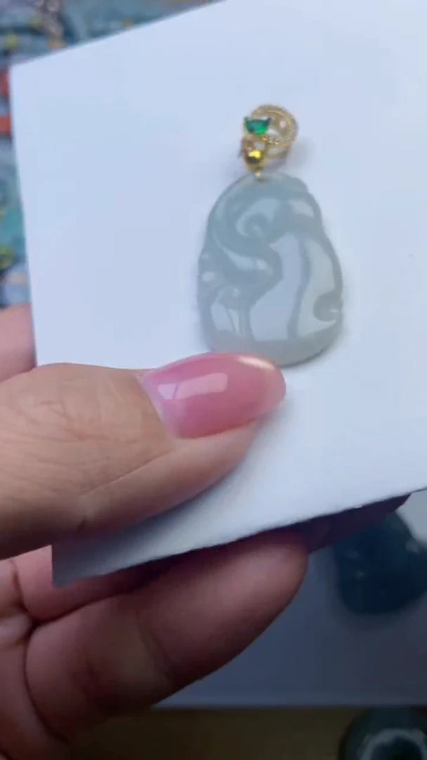 未镶嵌挂件翡翠1