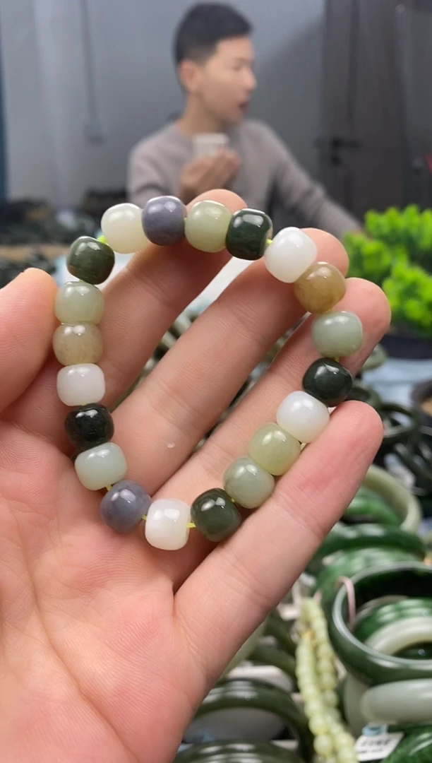 未镶嵌手镯和田玉10mm